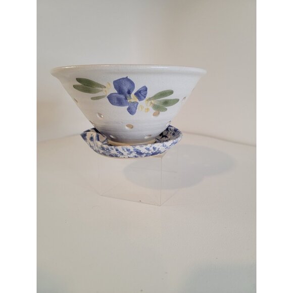 Studio Pottery Glazed Stoneware Berry Bowl attached Under Plate Signed flower - Picture 2 of 11